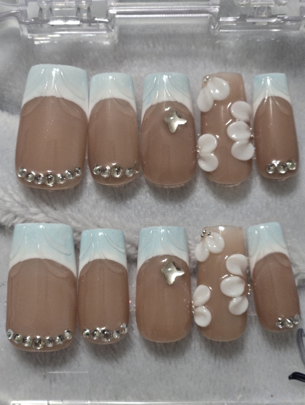 Acrylic Press-On Nails Set,Nude & Light Blue Floral Design, Medium Length Squa
